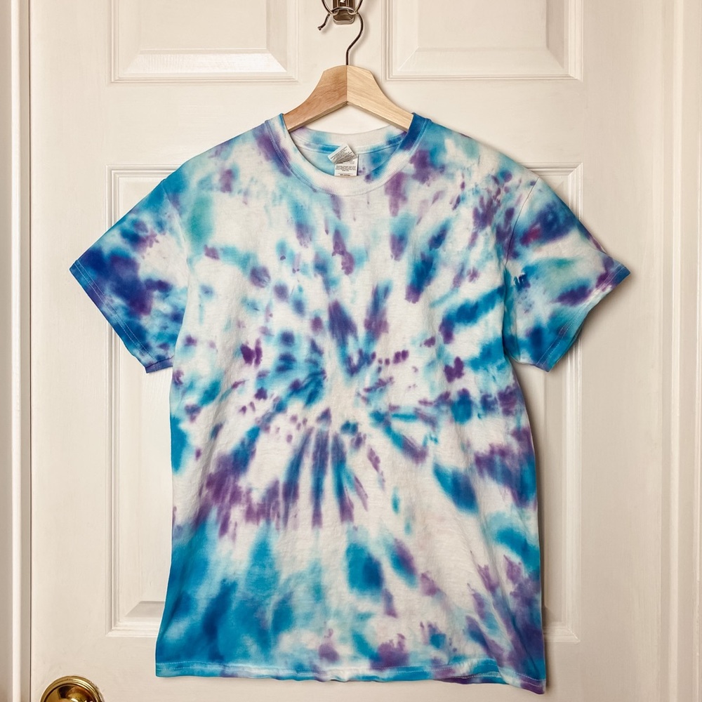 100% Cotton Tie Dyed Blue and Purple Crewneck Tee